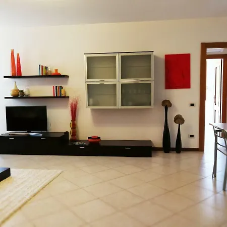 شقة Family كالياري